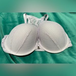 Victorias Secret Bra 40DD